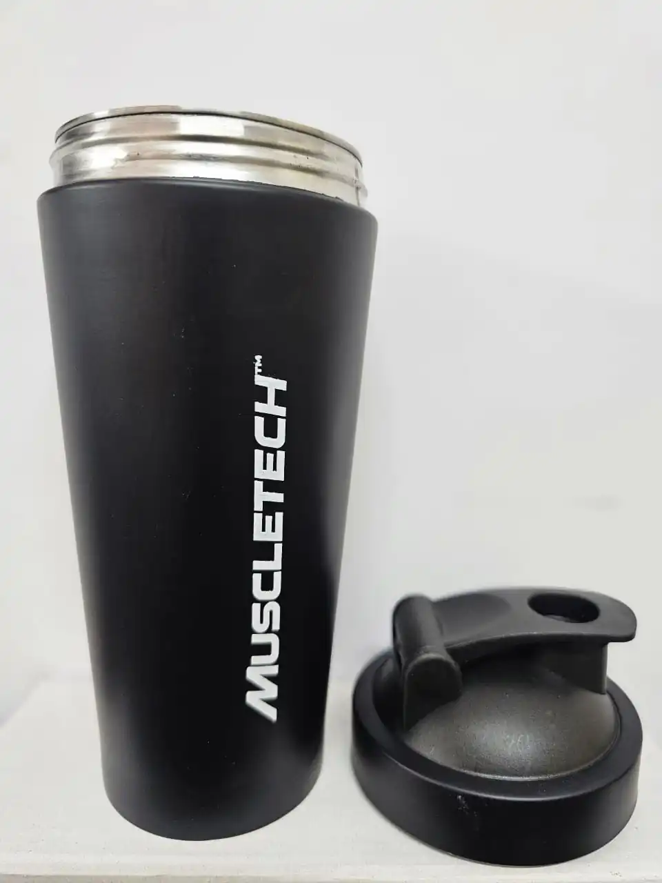 MuscleTech Stainless Steel Shaker 25 oz | 740 ml - Image 2